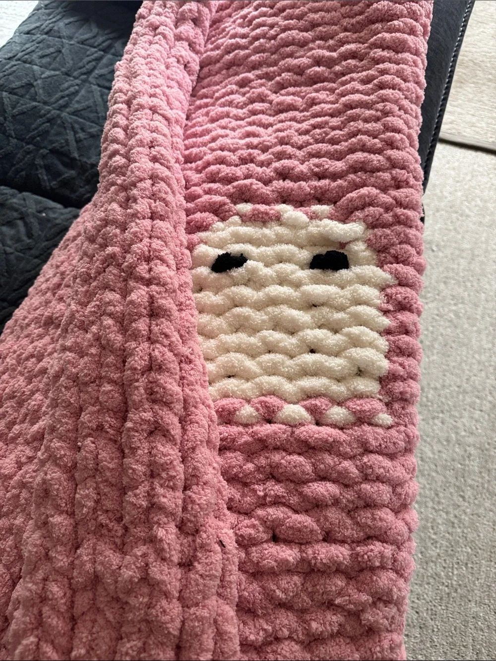 Plush Pink Summerween chunky chenille blanket.